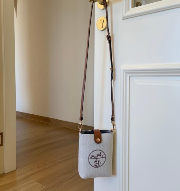 Hermes Sling bag GWP