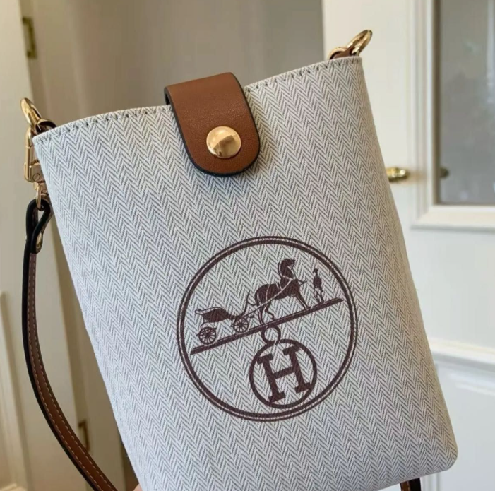 Hermes Sling bag GWP