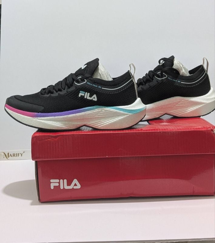 FILA Women XLS Phase LS Black/White
Complete inclusions: Box, replacement lace, tags