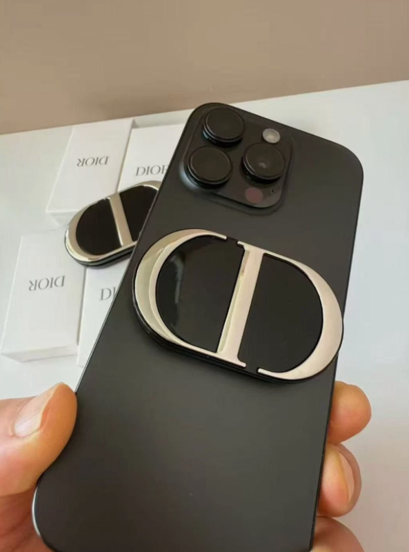 DIOR Beauty CD Logo Phone Ring Holder – Dual Mirror