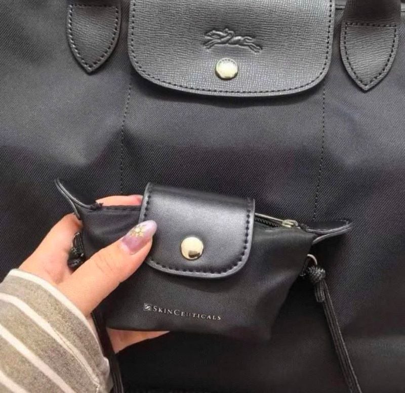 Skinceuticals Mini sling bag GWP