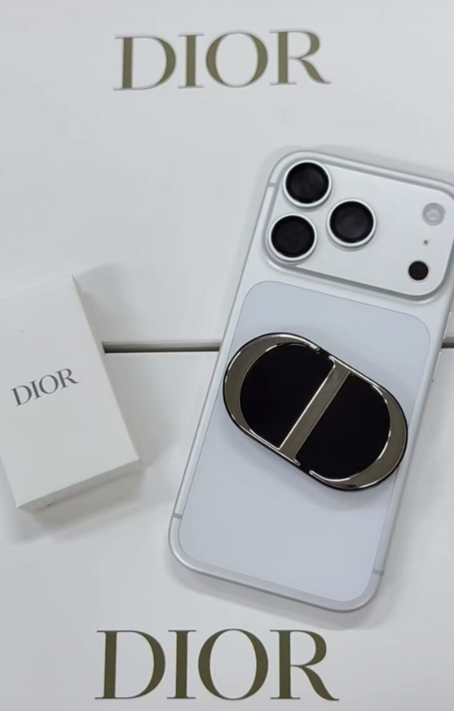 DIOR Beauty CD Logo Phone Ring Holder – Dual Mirror