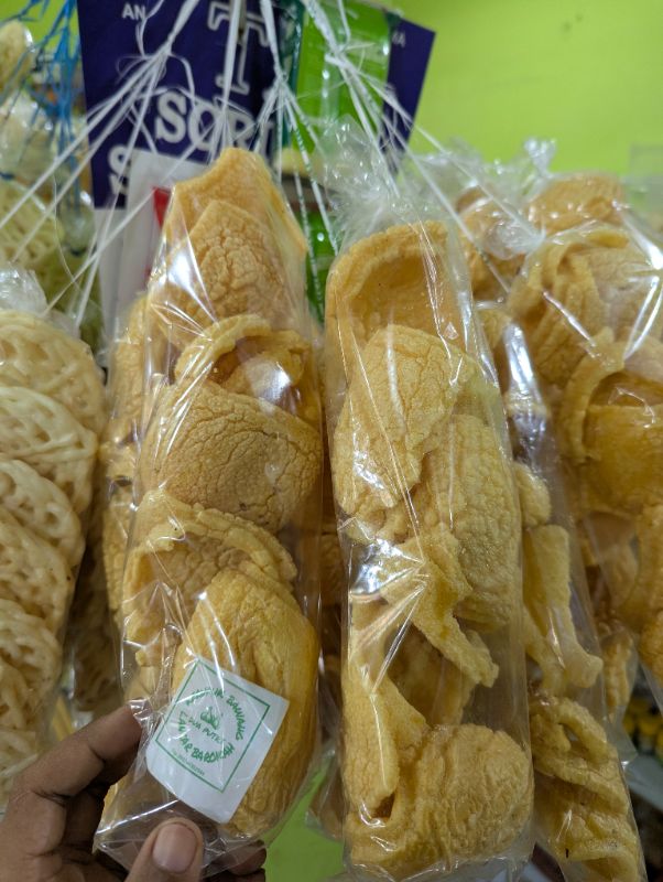 DUA PUTRI Kerupuk Bawang Kecil