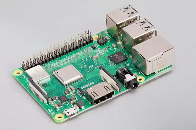 Raspberry Pi: 3, Model B+