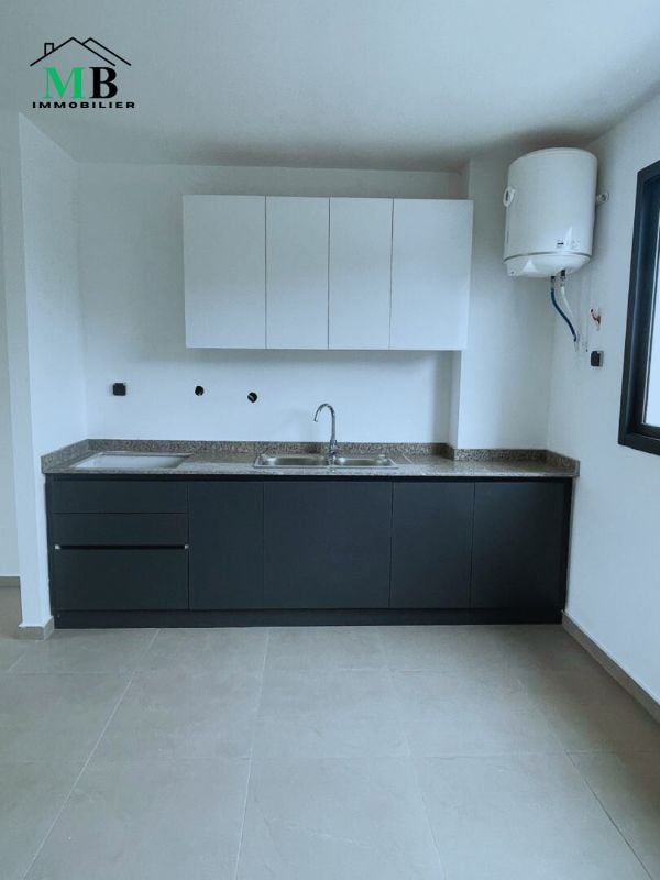 2 PIECES 2 (Chambre Salon)
