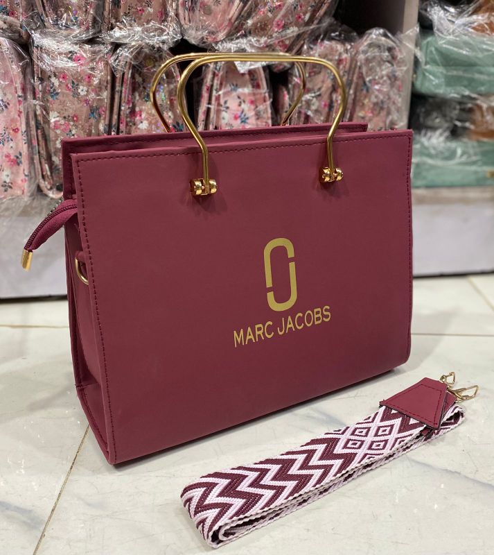 Marc jacobs jumbo file