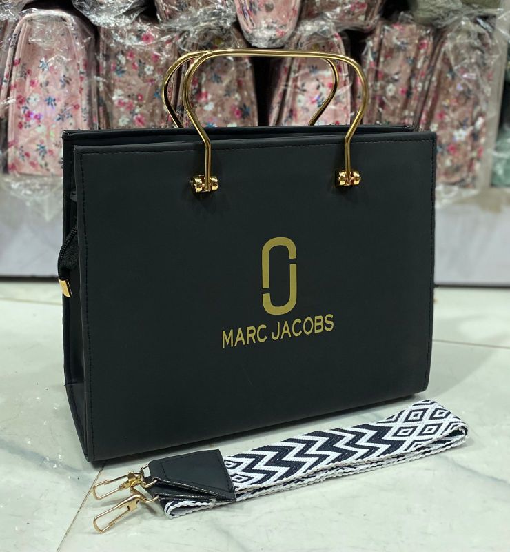 Marc jacobs jumbo file