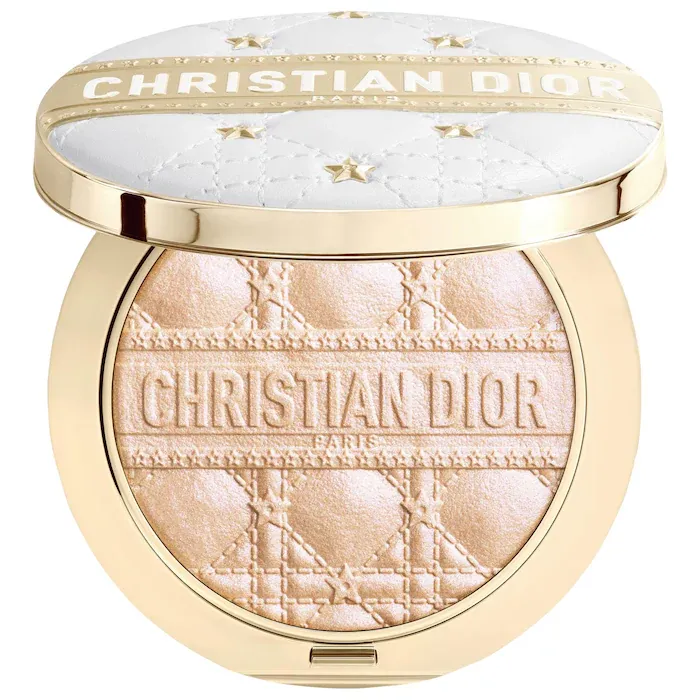DIOR 
Forever Glow Luminizer Highlighter
