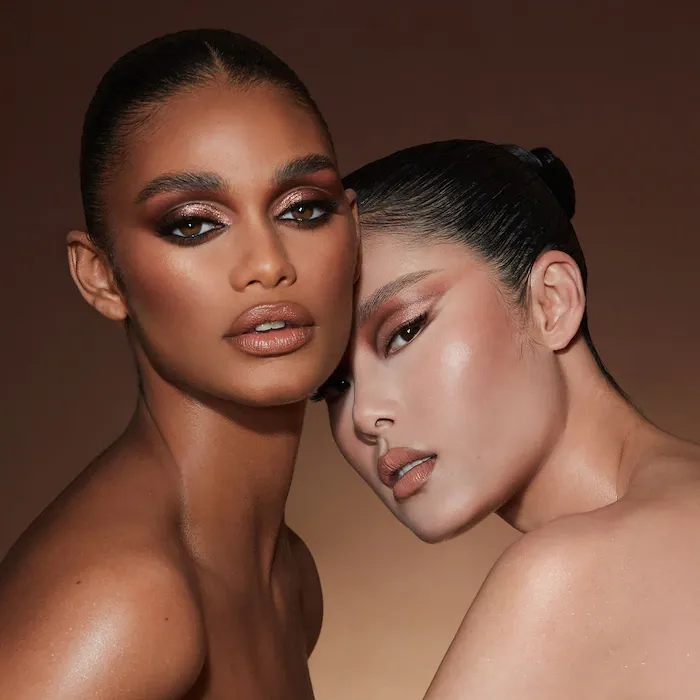 PATRICK TA 
Major Dimension Eyeshadow Palette