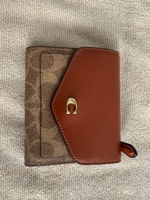 Wyn Small Wallet In Colorblock Signature Canvas