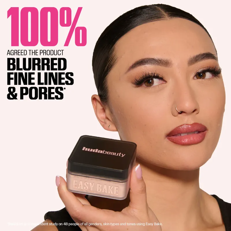 HUDA BEAUTY Easy Bake Blurring Loose Baking & Setting Powder
