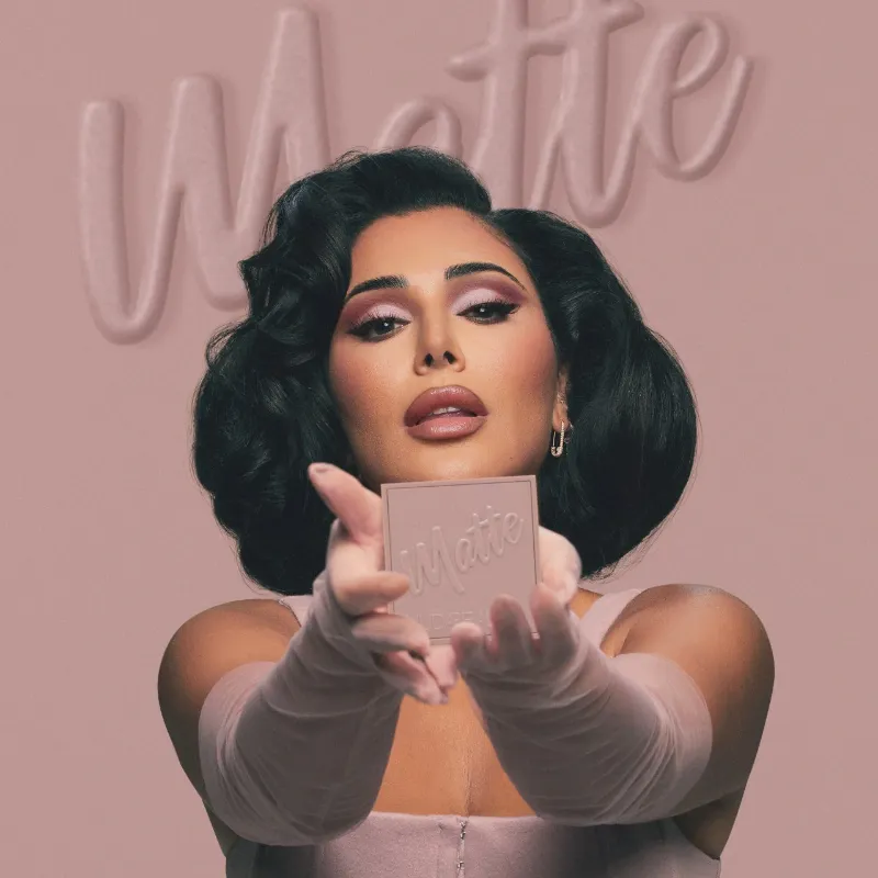 HUDA BEAUTY Matte Obsessions Eyeshadow Palette