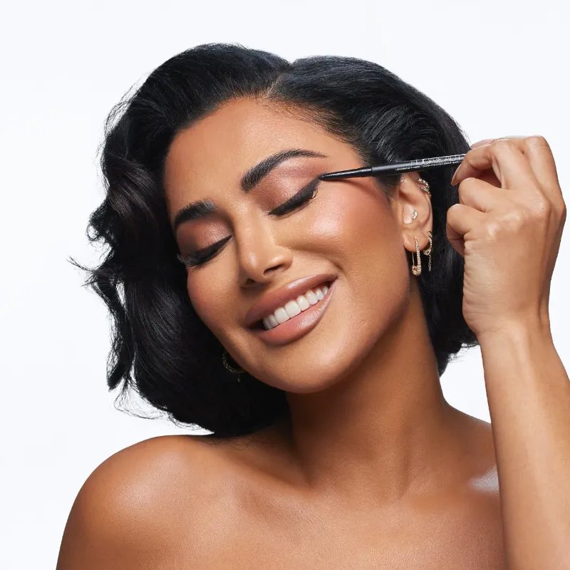 HUDA BEAUTY Creamy Kohl Longwear Eye Pencil