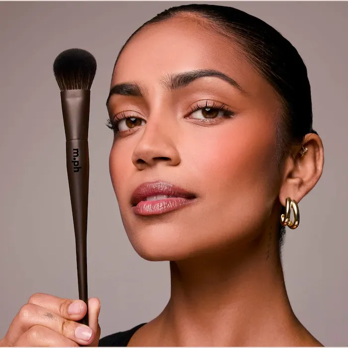 m.ph by Mary Phillips
The Cream Blush Brush