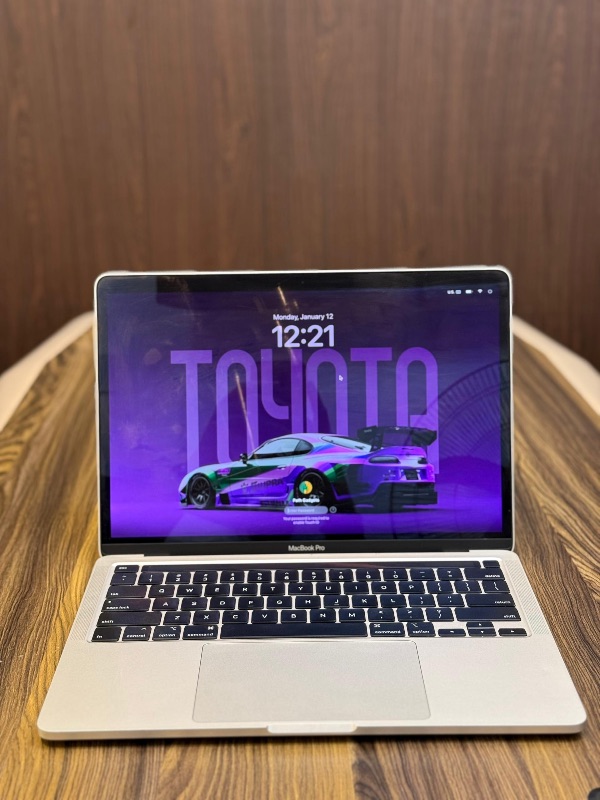 🇺🇸Macbook Pro 2020 8gb 256gb Core i5 CC:7