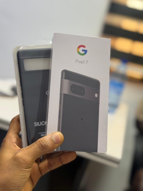 Brand New 
Google Pixel 7 256GB 
Comes with pouch