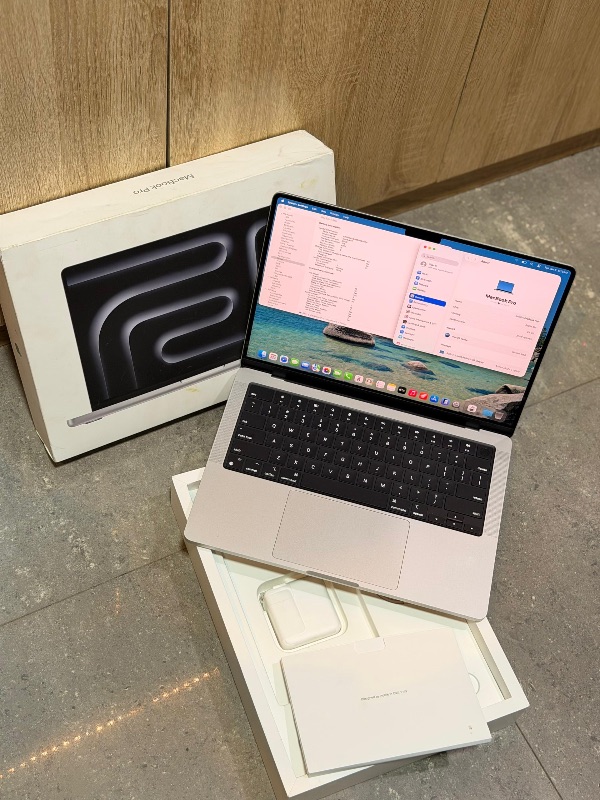 MacBook Pro M4 – 14”
Brand new (open box)
24GB RAM | 1TB SSD
Cycle count: 2