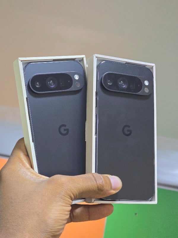 Google Pixel 9 Pro 256gb 
FU
Boxed with accessories