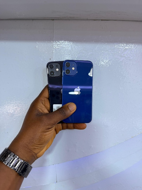 Used IPhone 12 Mini 128Gb 90+BH