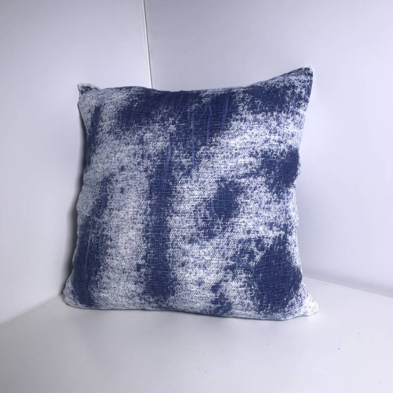 Pillow #050