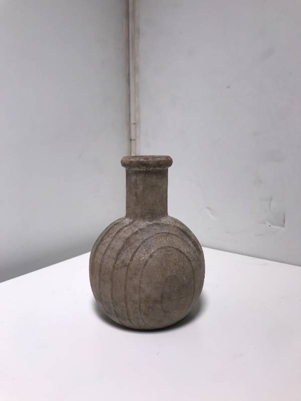 Vase 49