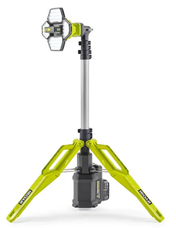 WORK LIGHT - Ryobi Portable LED Work Light (3,800 Lumen)