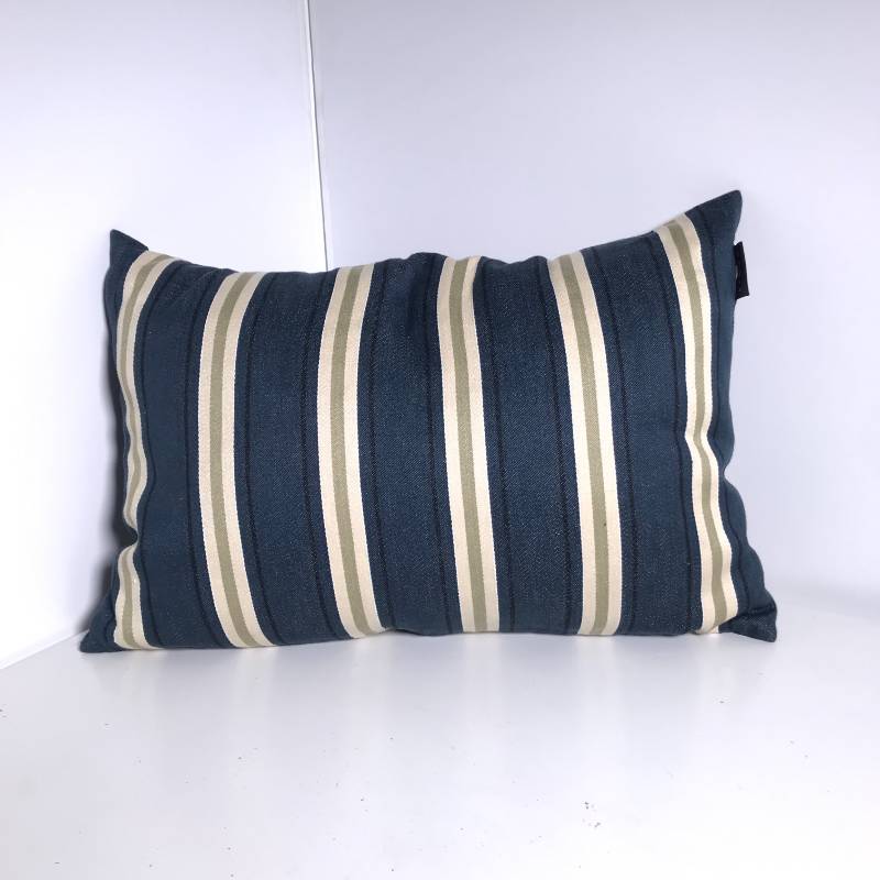 Pillow #051