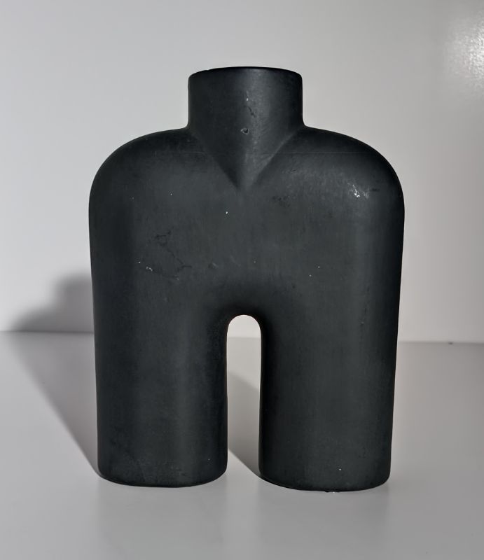 Cobra Tall Medio Vase