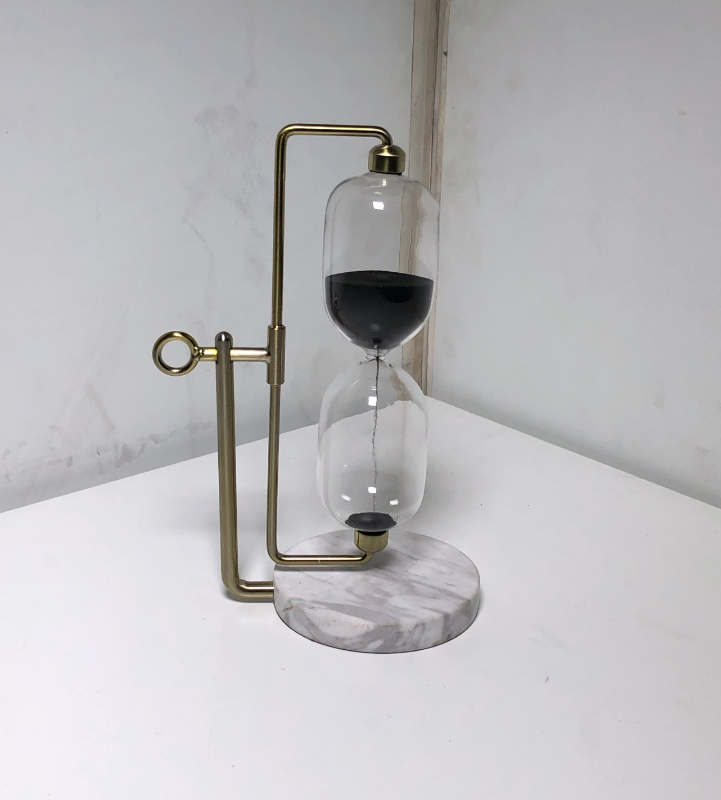 Black Sand Hour Glass