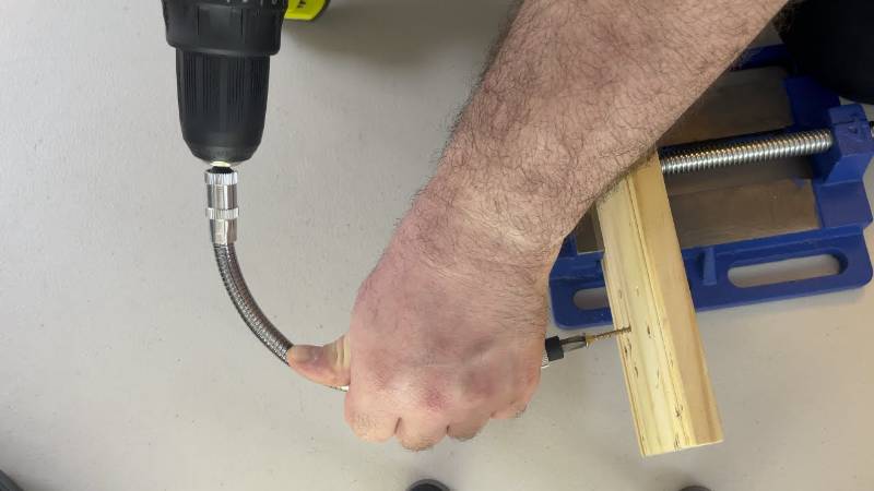 BIT HOLDER - RYOBI FLEXIBLE SHAFT BIT HOLDER 11 Inch