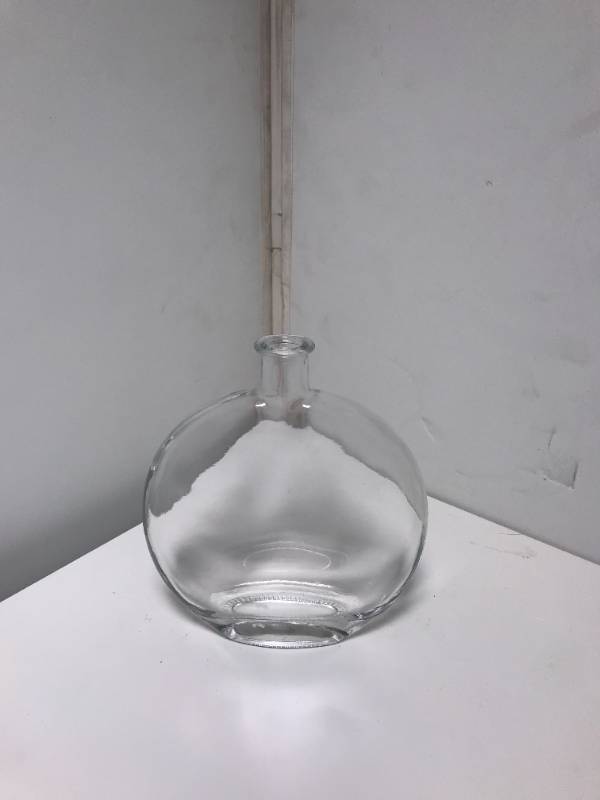 Flat Round Decorative Glass Vase 12