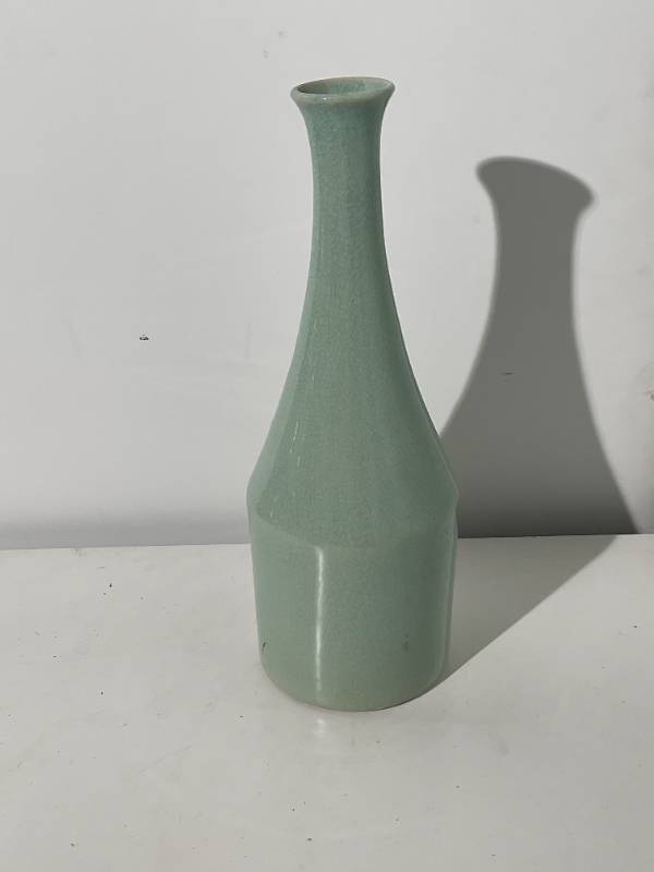 Adessi Medium Vase