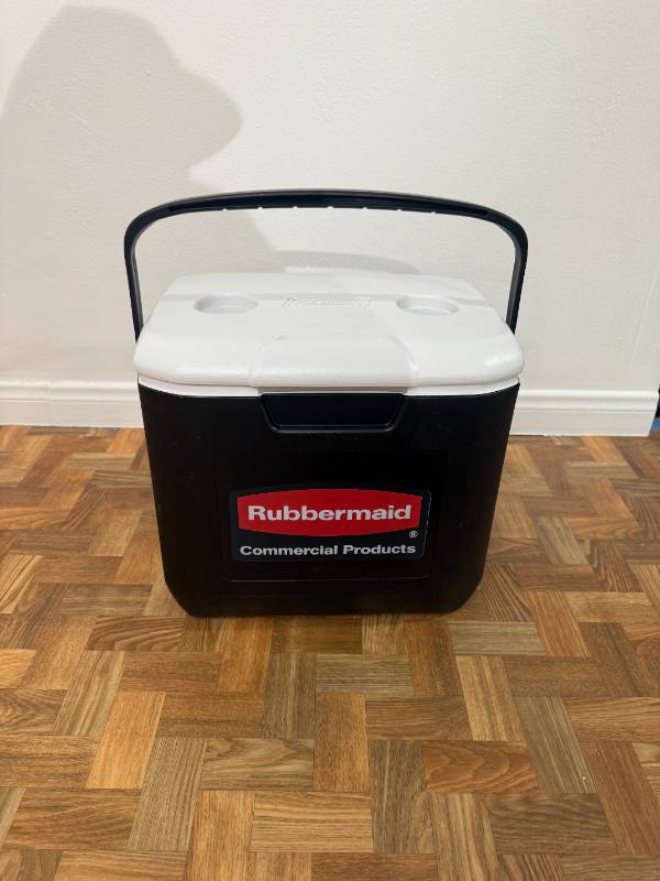 COOLER - 10 QT