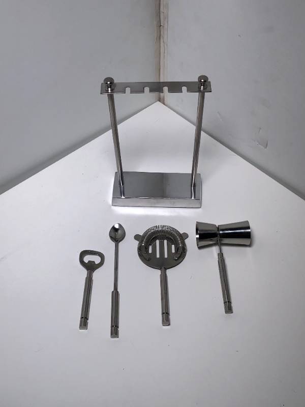 Silver Cocktail Mixing Set