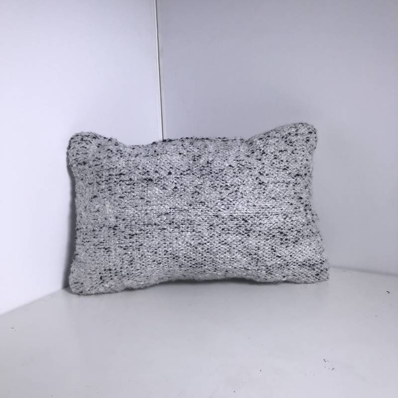 Pillow #016