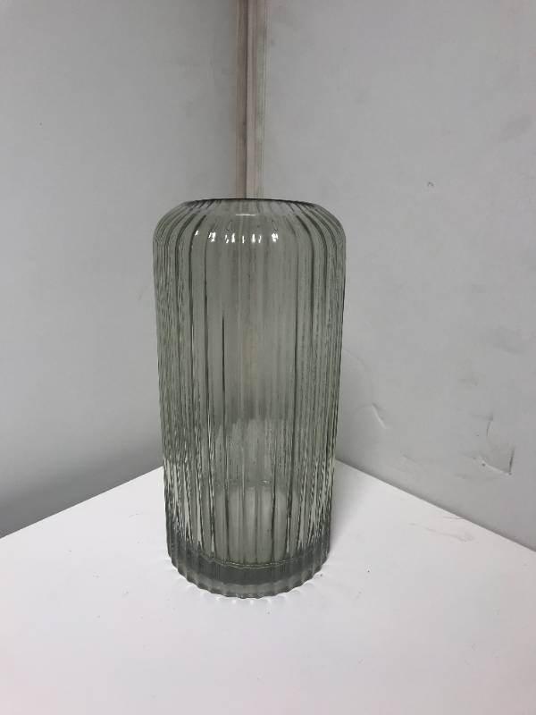 Clear Ribbed Glass Vase