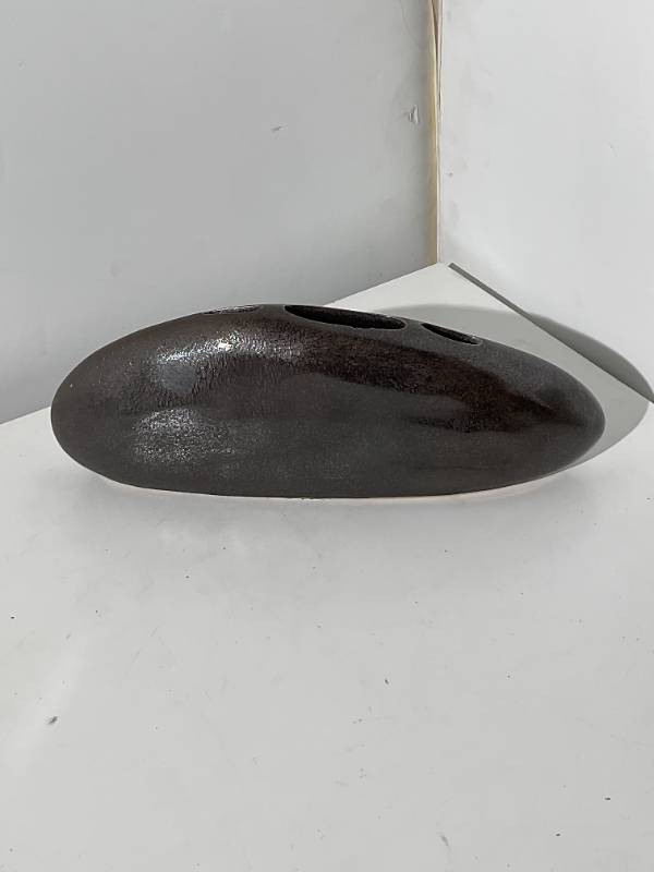 Black Pillow Vase