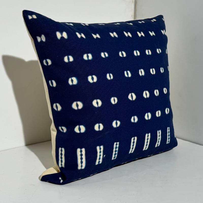 Pillow #063