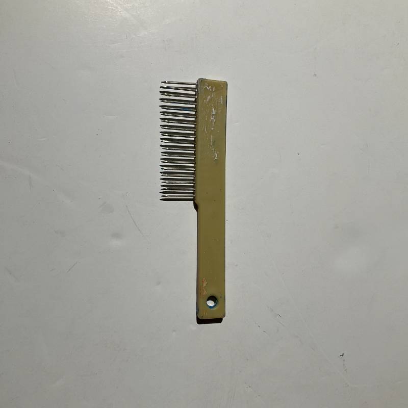 PAINT BRUSH CLEANING TOOL