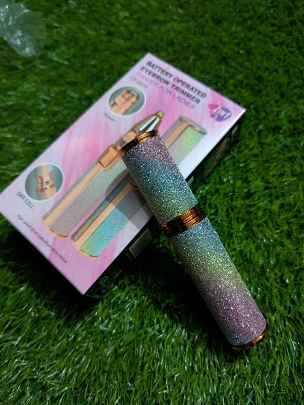 2 in 1 Eyebrow & Facial Hair Trimmer for Ladies