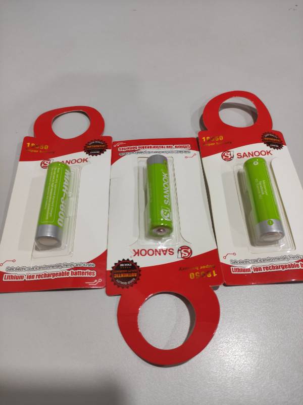 Sanook 3600 mah အားသွင်းဓာတ်ခဲ ( ဘုပါ )
