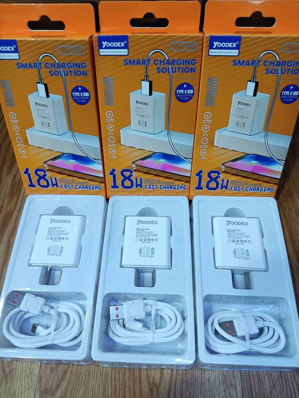 Yoodex M19 - Quick Charge Type C Charger Set