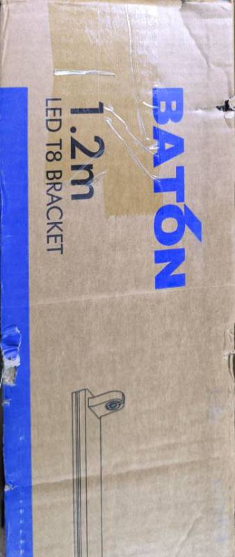 Baton 4' LED Frame အလွတ်