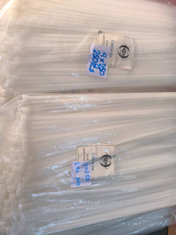 Cable Tie ( 4x250 - 250 Pcs )