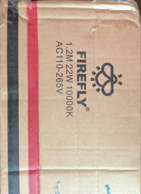 Firefly 4' LED မီးချောင်းအလွတ်