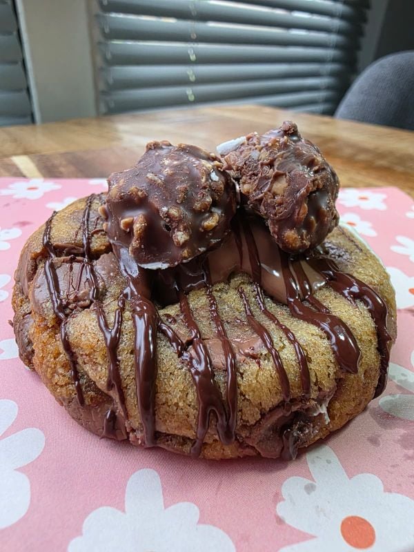 ​Ferrero Rocher Cookie