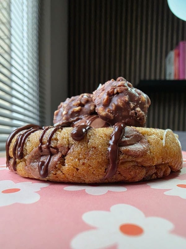 ​Ferrero Rocher Cookie