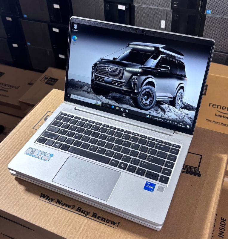 Hp probook 440 G8 11TH core i5