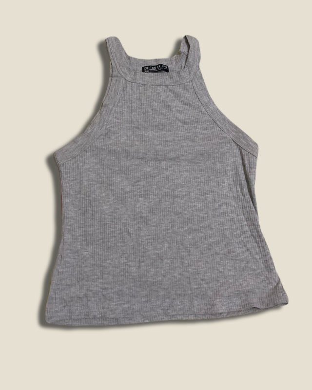 Blusa sin mangas gris
