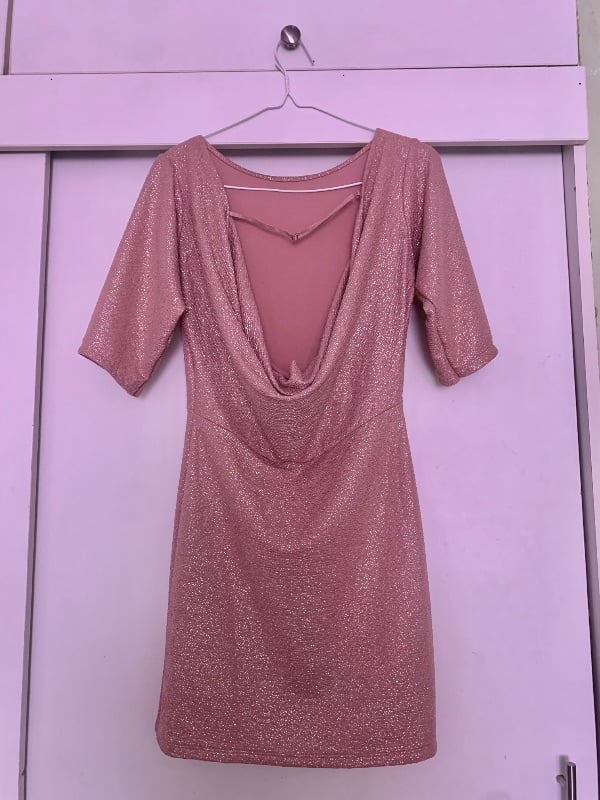 Vestido Corto Rosado